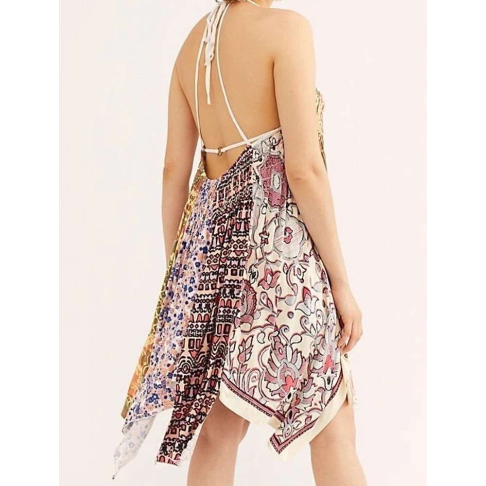 Free People Cant Tie Me Down Mixed Print Boho Handkerchief Hem Smocked Tunic L - Picture 2 of 12